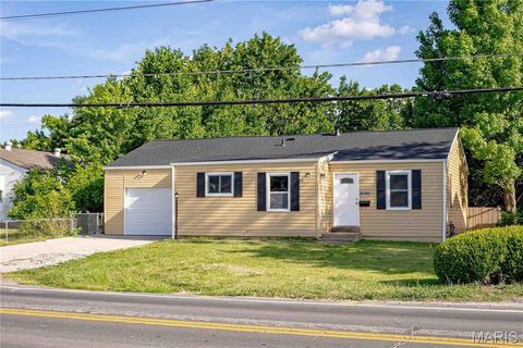 2686 Creve Coeur Mill Road Maryland Heights MO 63043