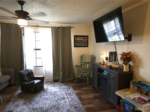 Tiny photo for 525 Skyview Drive, Ellington, MO 63638 (MLS # 26046389)