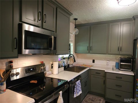 Tiny photo for 525 Skyview Drive, Ellington, MO 63638 (MLS # 26046389)
