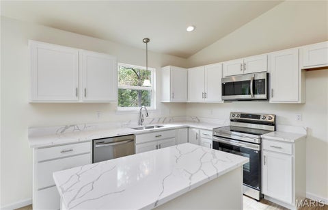 Tiny photo for 41 Sugar Creek Court, Troy, MO 63379 (MLS # 26064111)