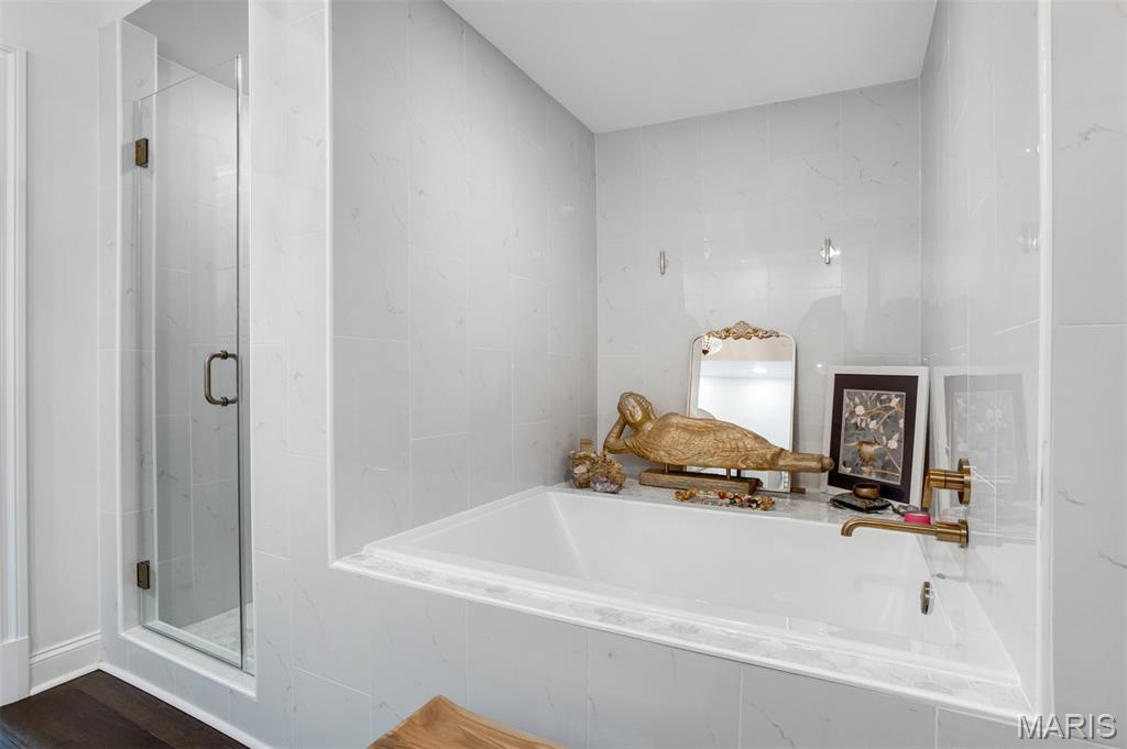 Shaw Place - Residential