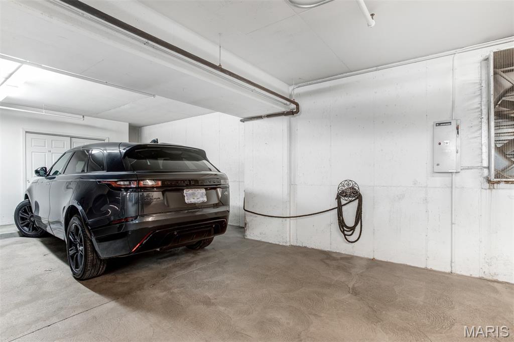 Shaw Place - Residential