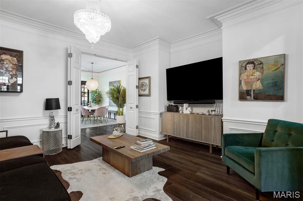 Shaw Place - Residential