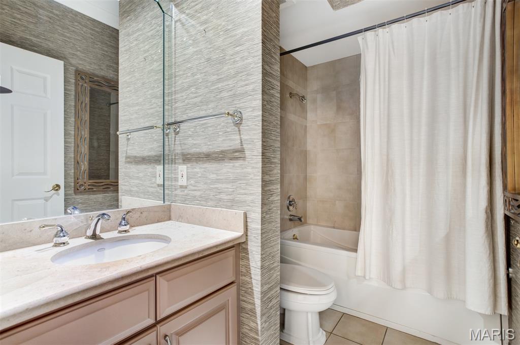 Shaw Place - Residential