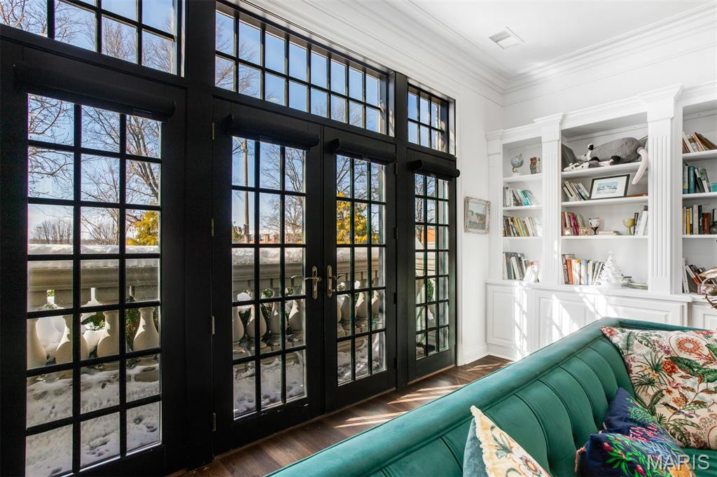 Shaw Place - Residential