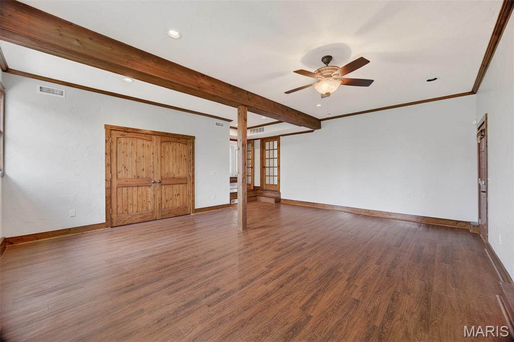 Whispering Oaks - Residential