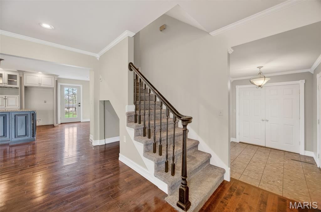Whispering Oaks - Residential
