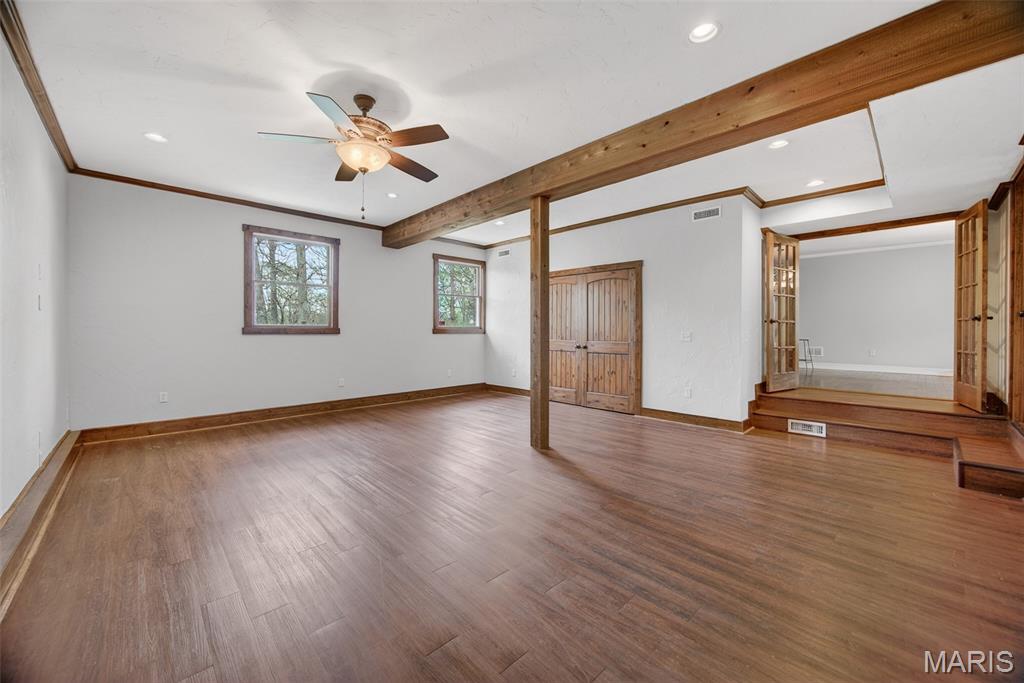 Whispering Oaks - Residential