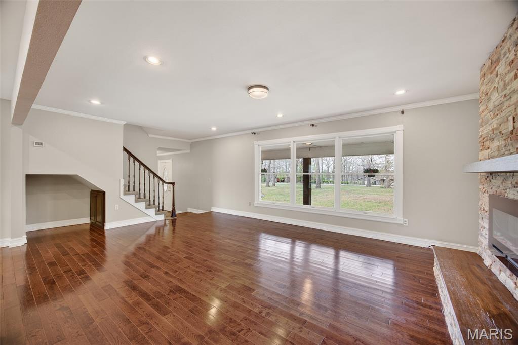 Whispering Oaks - Residential