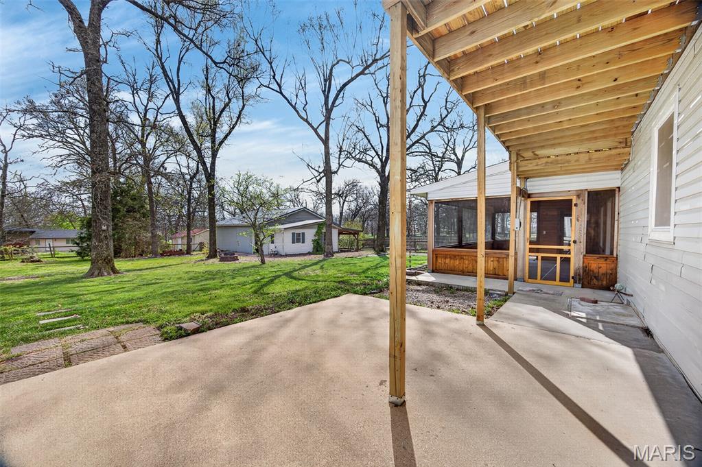 Whispering Oaks - Residential