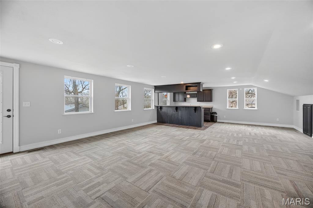 Whispering Oaks - Residential