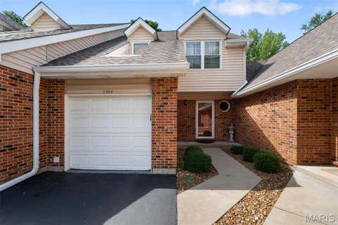 Photo of 1004 Pocono Trail, Ballwin, MO 63021 (MLS # 26029896)