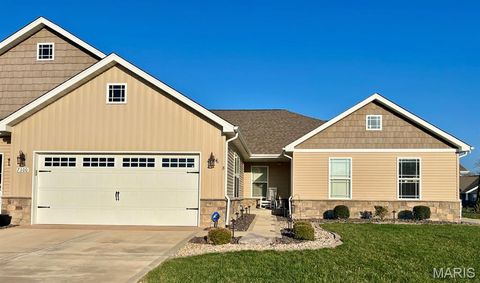 7300 FULHAM Lane B Troy IL 62294