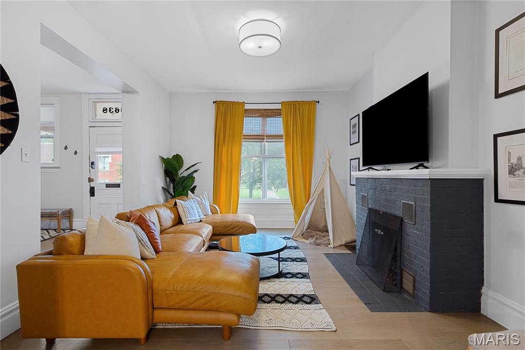 3638 Russell Boulevard