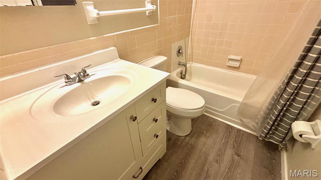 Woodcliff Manor #2 - Residential Lease