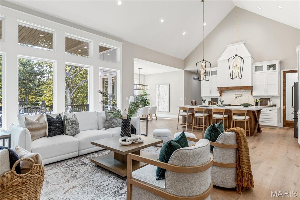 The Woods of Sandy - Residential