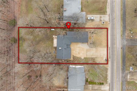 Tiny photo for 434 Cherokee Road, Four Seasons, MO 65049 (MLS # 26029913)