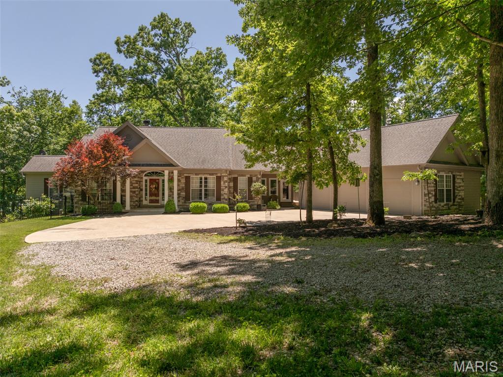 2216 N Konstanz Drive