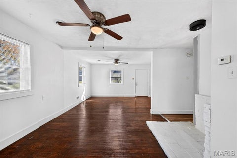 Tiny photo for 729 Beardsley Court, Ferguson, MO 63135 (MLS # 26052025)
