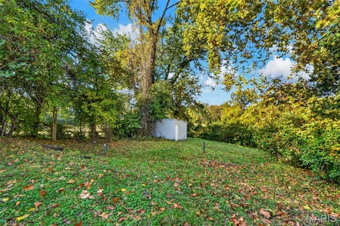 Tiny photo for 729 Beardsley Court, Ferguson, MO 63135 (MLS # 26052025)
