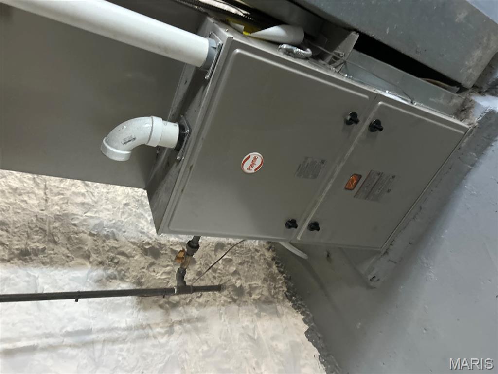 Theismann Heights - Residential