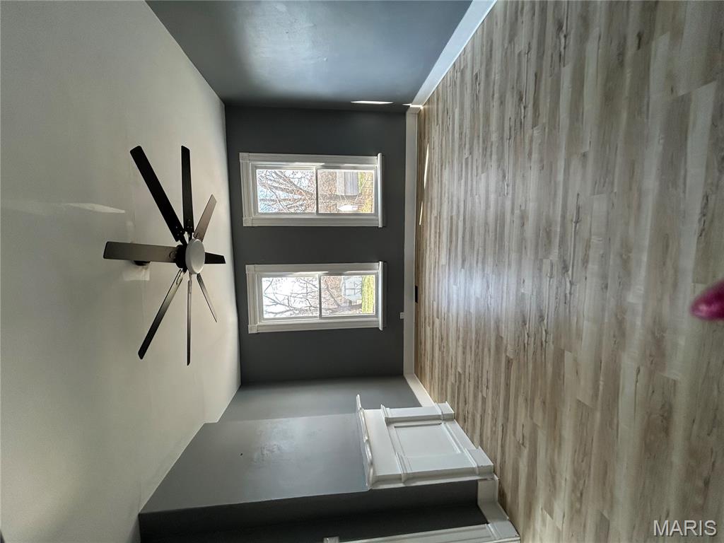 Theismann Heights - Residential