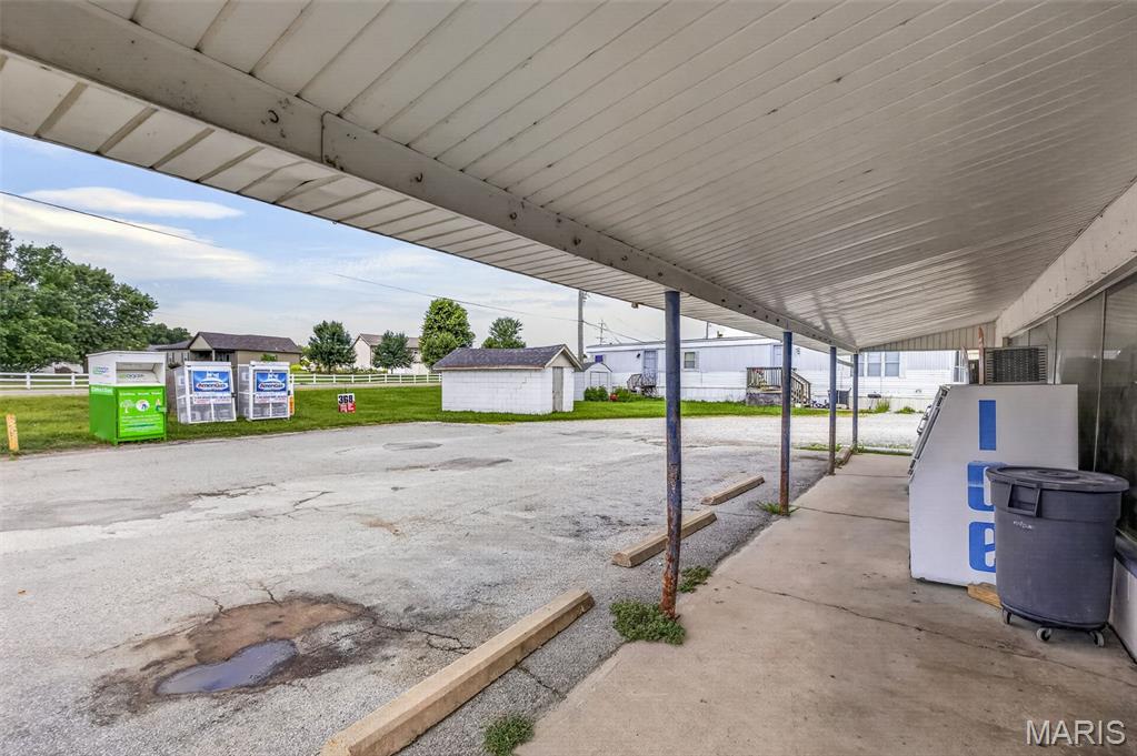 3300 Us Highway 61
