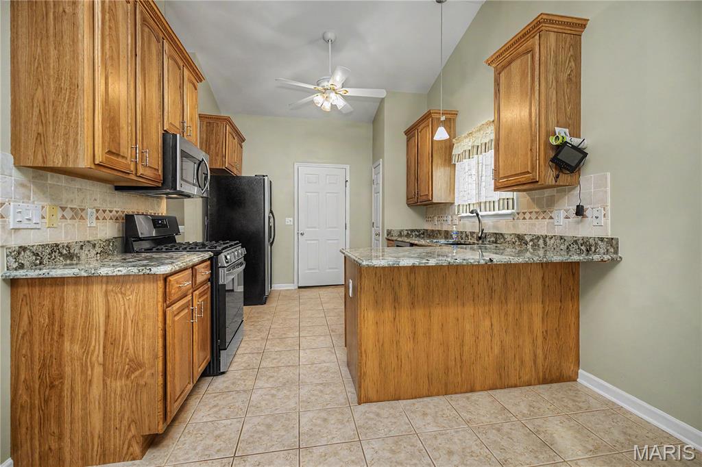 Estates/Fox Pointe - Residential