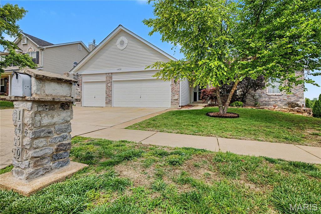 Estates/Fox Pointe - Residential