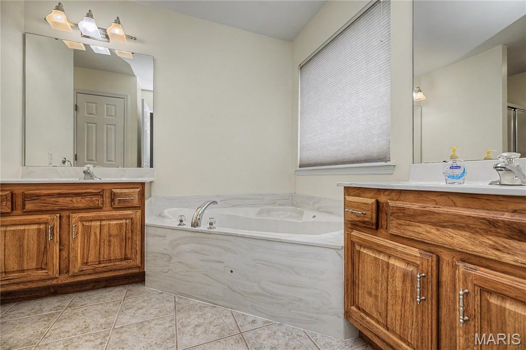 Estates/Fox Pointe - Residential