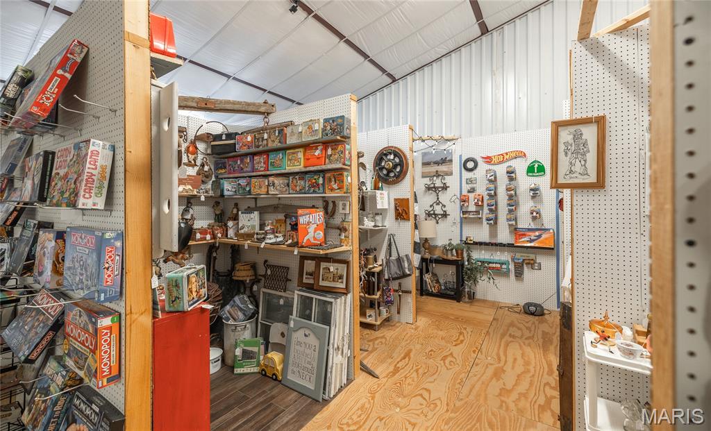 NA - Commercial Sale