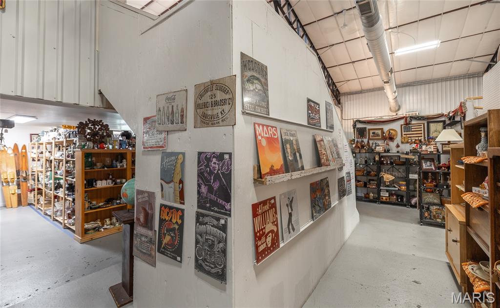 NA - Commercial Sale