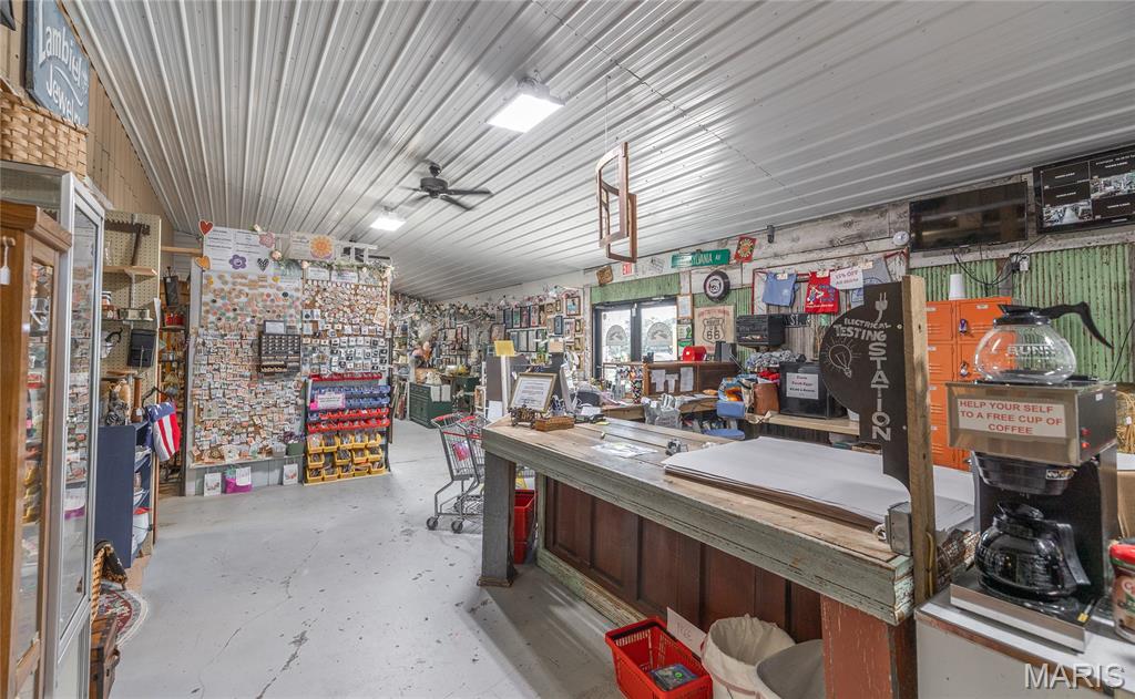 NA - Commercial Sale