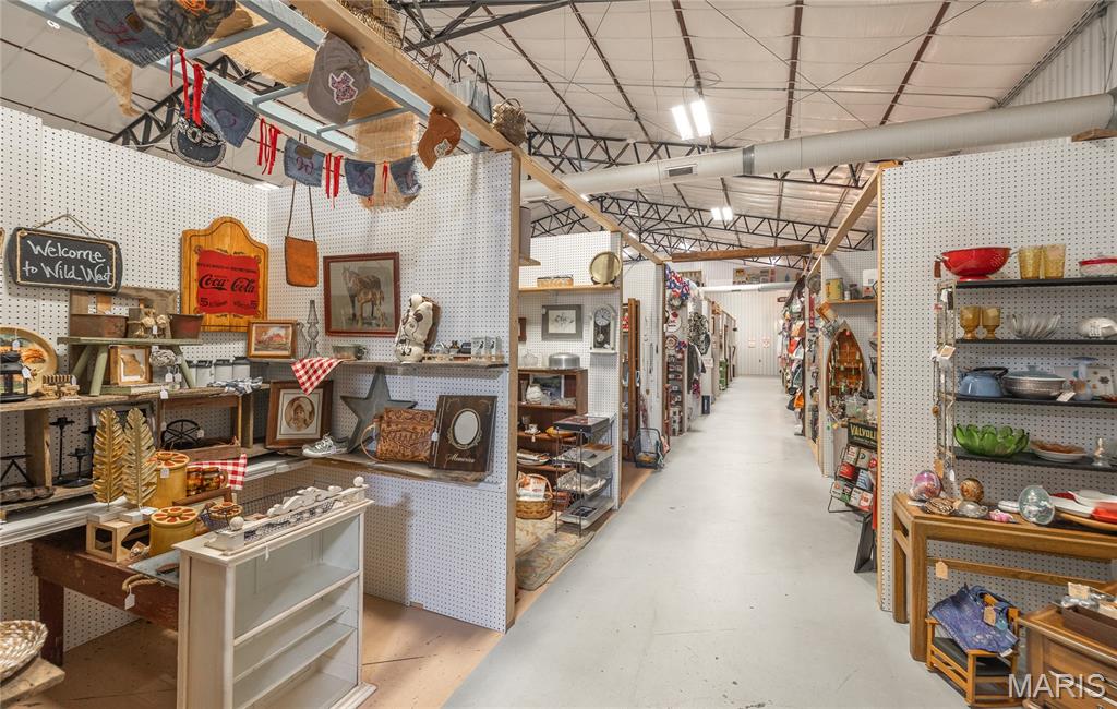 NA - Commercial Sale