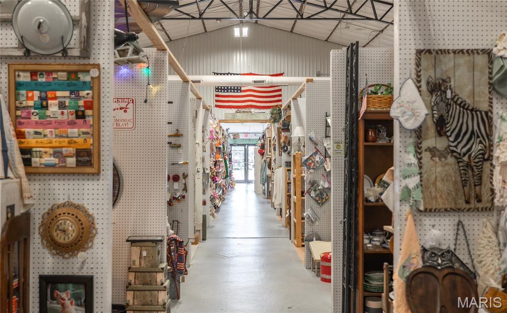 NA - Commercial Sale