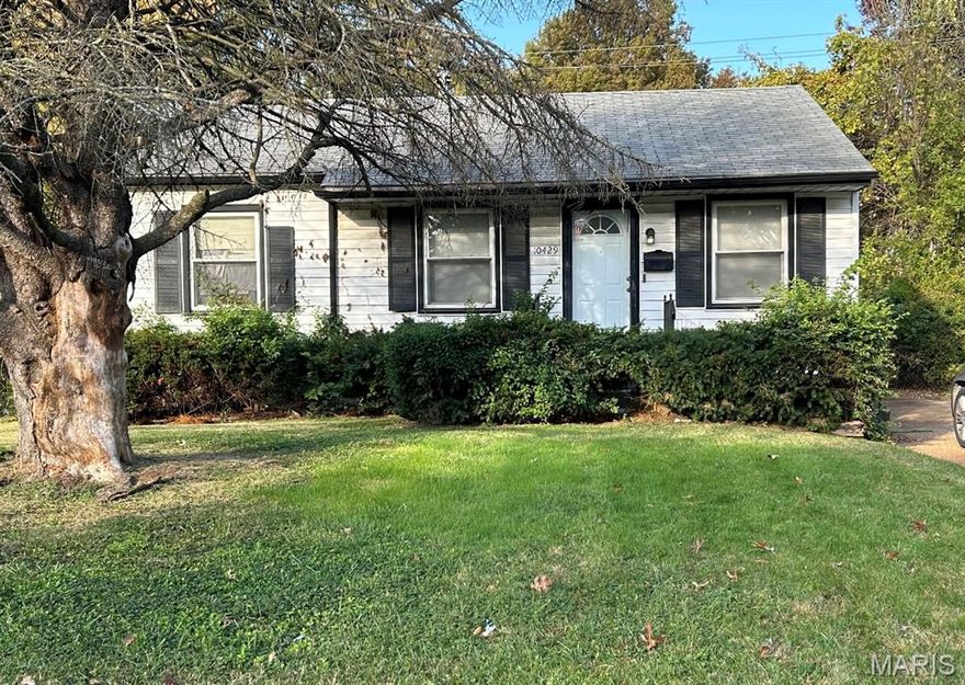 Great Investment Opportunity!
This 3-bedroom, 1-bath home offers strong cash flow potential with a covered carport and a partially finished basement—perfect for added storage or future value-add space.

The property is currently tenant-occupied at $850/month, providing immediate income. The lease expires at the end of May, giving the next owner the opportunity to increase rents to an estimated $1,300–$1,500/month.

Property is being sold as-is, with the seller to provide no inspections or warranties- Will provide current passed occupancy.

Ideal for investors looking to add value and boost returns with minimal upgrades.