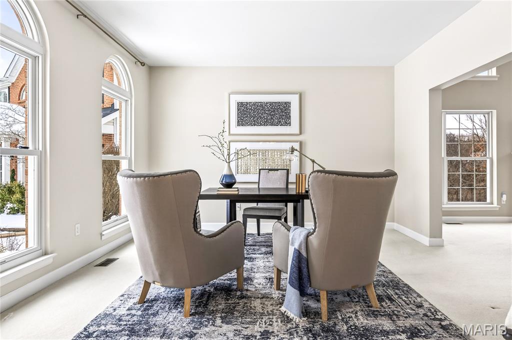 1302 Wellington View Place