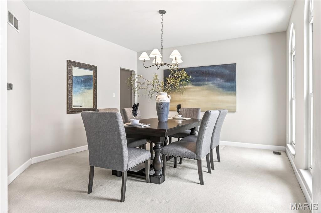 1302 Wellington View Place