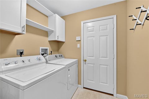 Tiny photo for 13108 Walden Woods Court, St Louis, MO 63146 (MLS # 26057629)