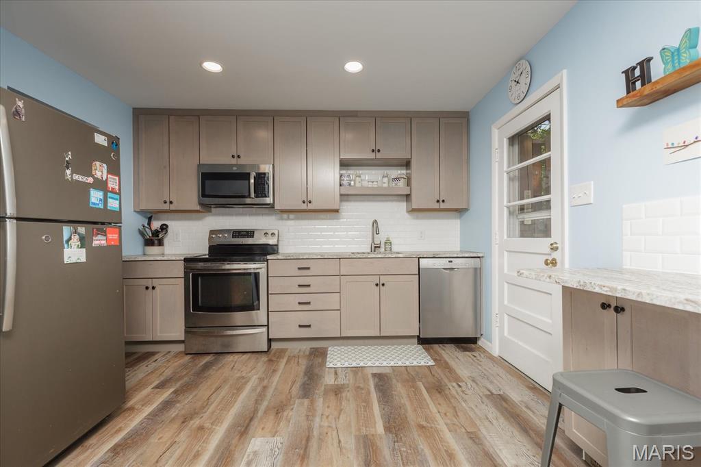1029 Carole Lane