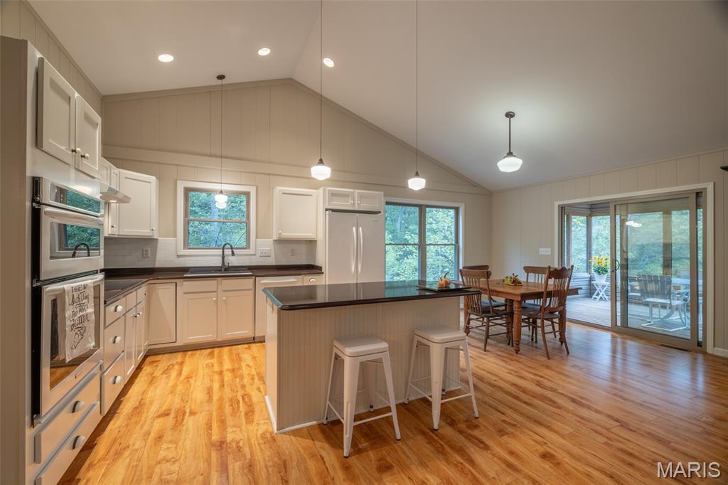 2464 Alpine Hills Drive