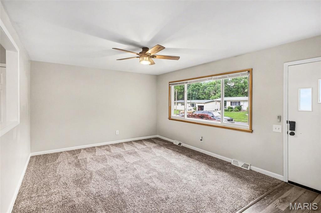 Photo of 1265 Mallard Lane, Florissant, MO 63031 (MLS # 26025823)