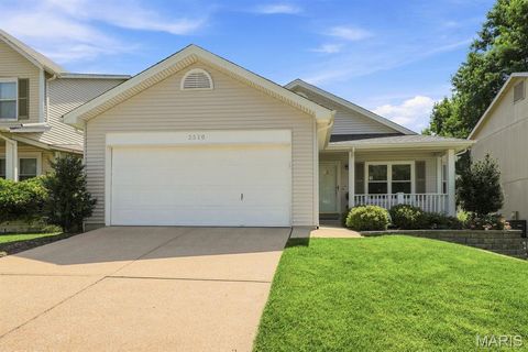 Photo of 2510 Balaji Court, Wildwood, MO 63011 (MLS # 26039486)