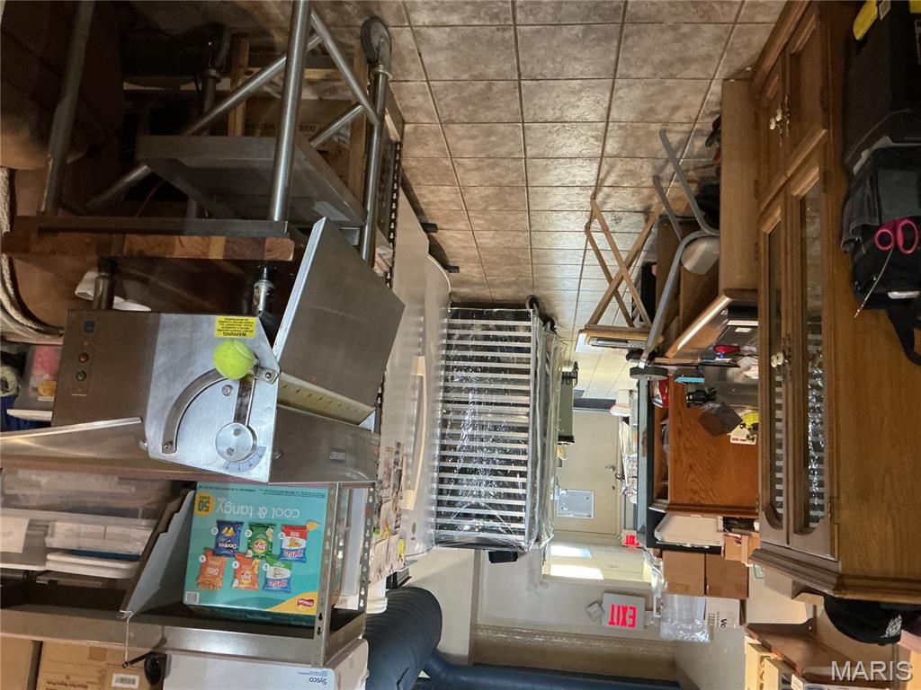 none - Commercial Sale