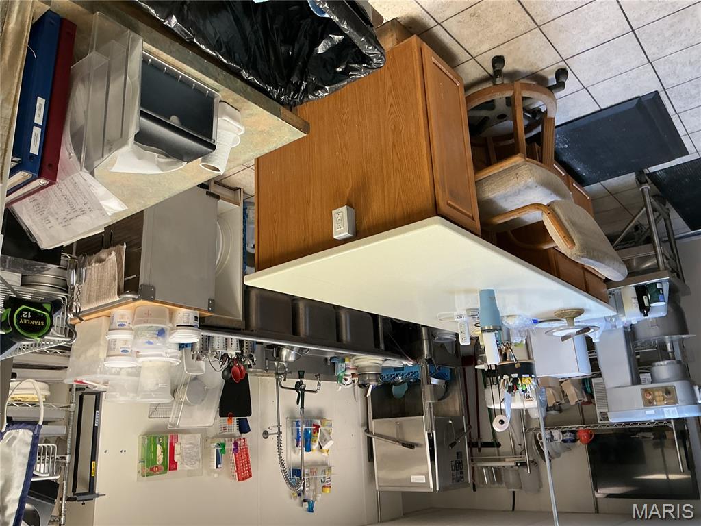 none - Commercial Sale