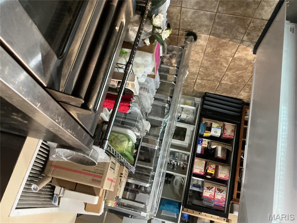 none - Commercial Sale