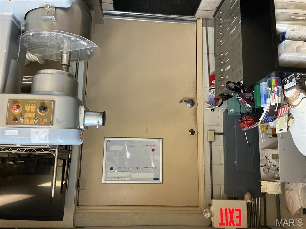 none - Commercial Sale