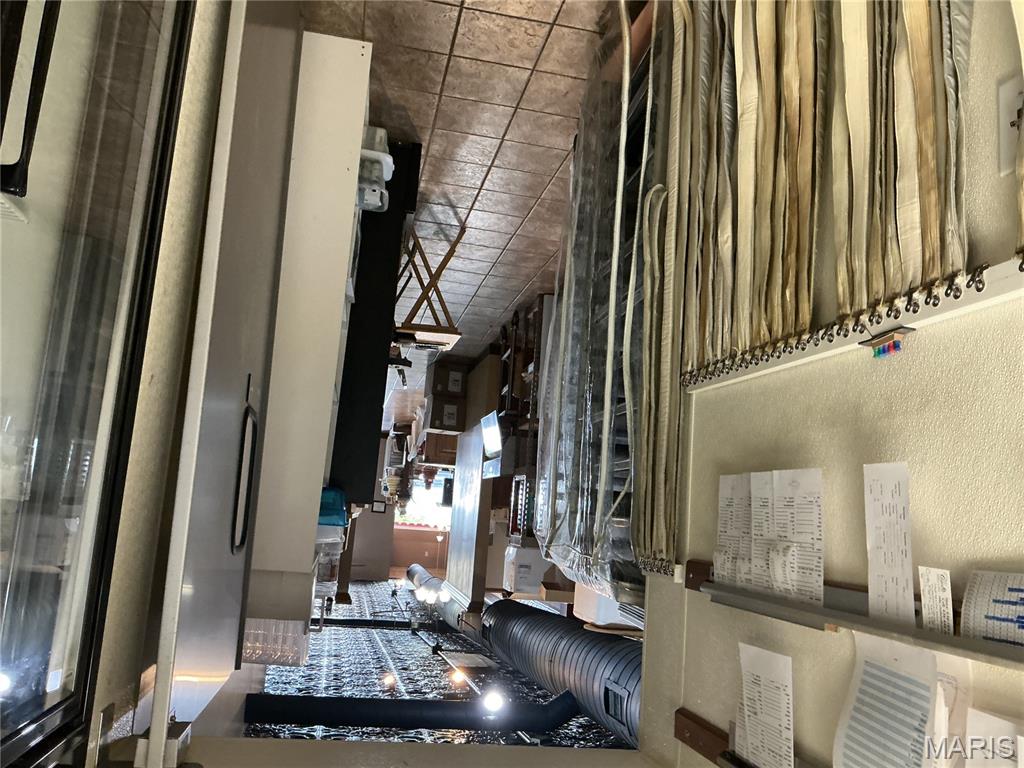 none - Commercial Sale