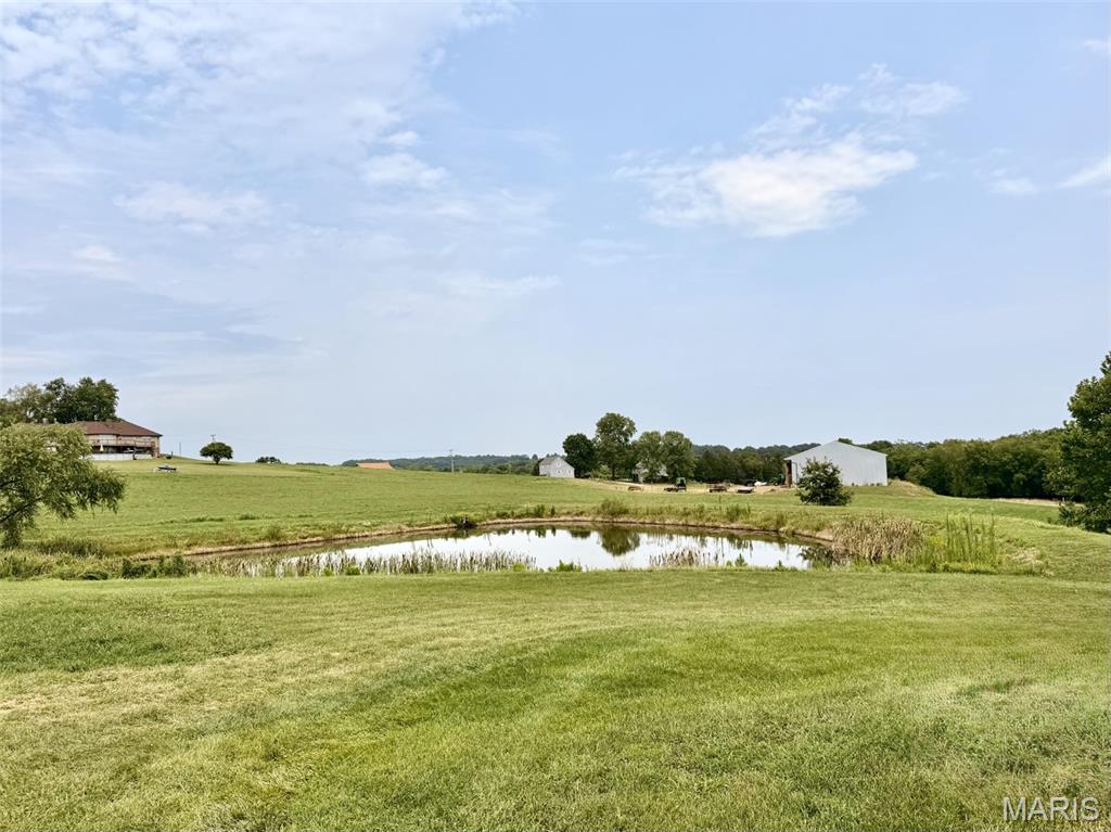 3394 Dissen Road