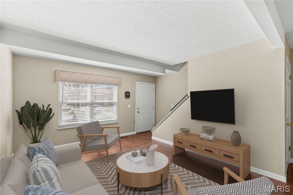 McKelvey Manor Condo - Residential